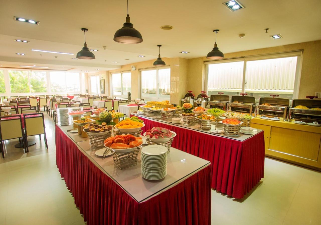 Dendro Hotel Nha Trang Buitenkant foto