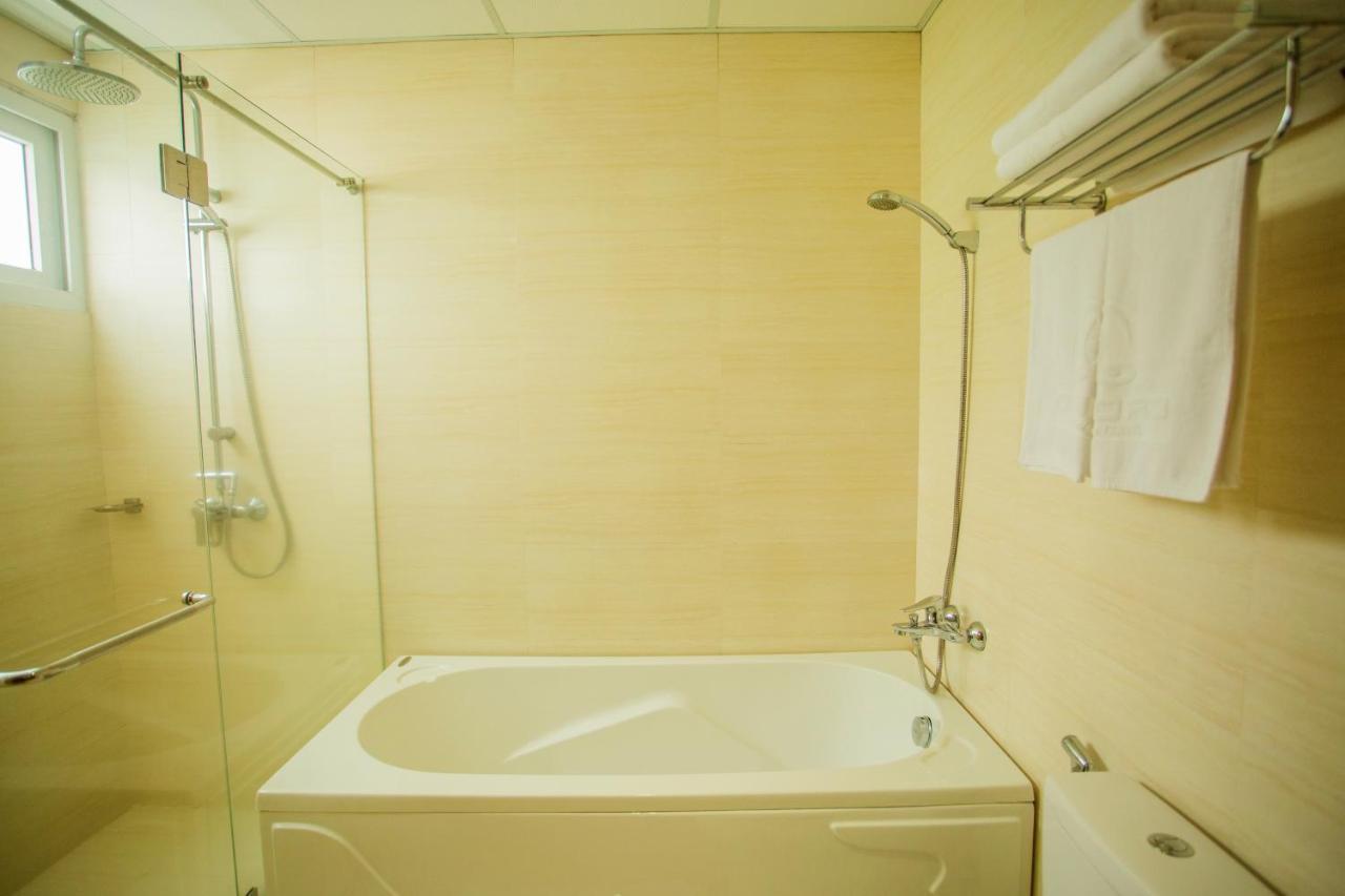 Dendro Hotel Nha Trang Buitenkant foto